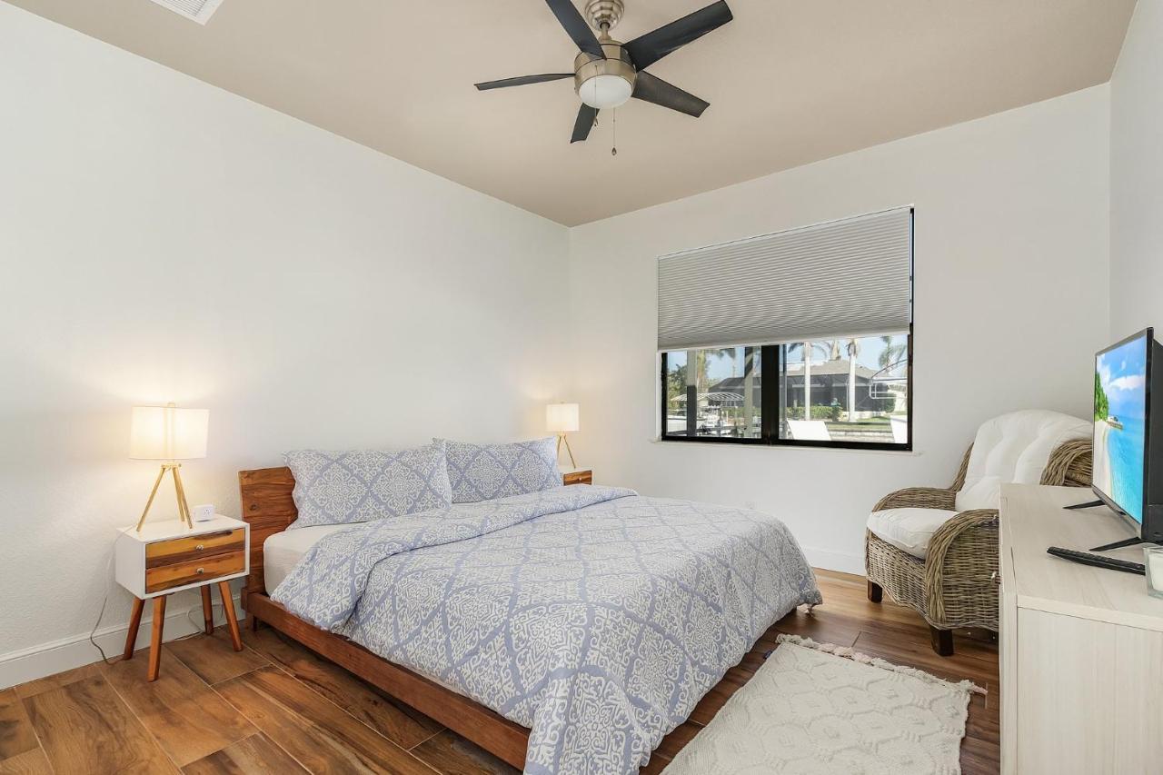 Villa Antonia Cape Coral Exterior photo