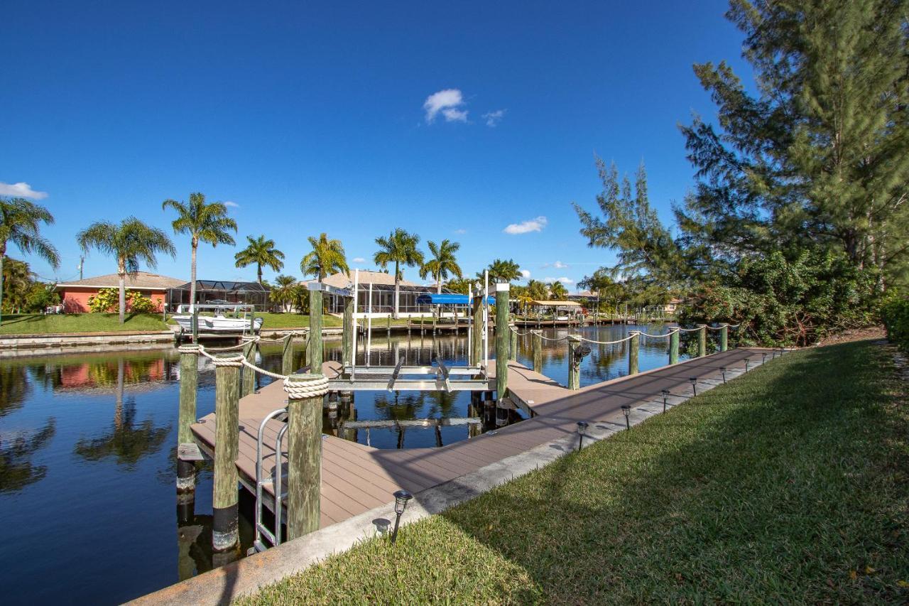 Villa Antonia Cape Coral Exterior photo